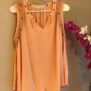 Knox Rose Tank top